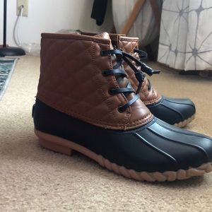Nautica Duck Boots